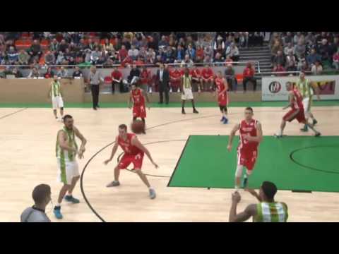 Komárno vyhralo v Handlovej