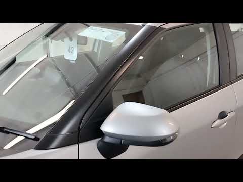 Toyota Yaris Cross HYBRID LUNA - Image 2