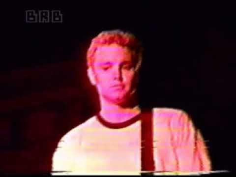 Blink 182 - Live 09-05-1998 Riverside California - 16- The Country Song