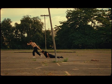 Christine and the Queens - Doesn't Matter