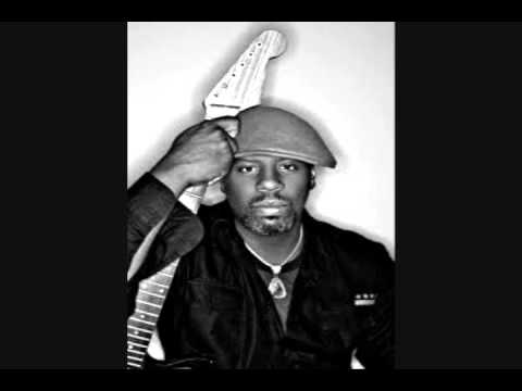 Schoolly D - Signifying Rapper - Led Zeppelin - Kashmir .