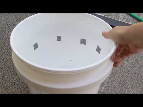 Pre Compost Experiment Attempt #2 – Extra Food Scraps for Worm Farm