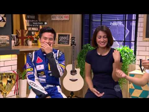Pagi pagi 5 Oktober 2015 Part 3/5 - Davina Veronica dan Senna Pembalap