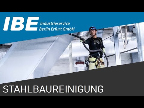 Reinigung von Stahlbau durch Industriekletterer - www.ibe-industrieservice.de