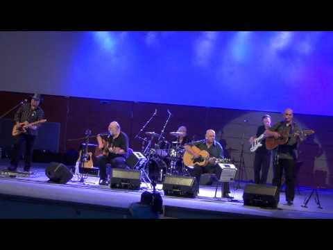 Nedvědi - Na kameni kámen