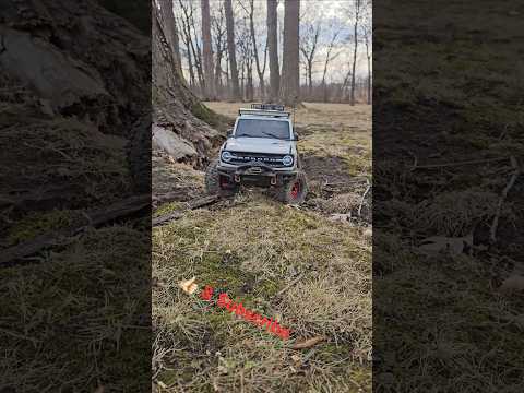 Park crawl #rccar #traxxas #offroad #trx4 #bronco #michigan #winter #ford #gopro #dji #fpv