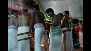 preview picture of video 'Padi Agraharam Divyanamam - Rajagopala Ramaneeya Vesha by Sri. Sattanatha Bhagavathar.wmv'