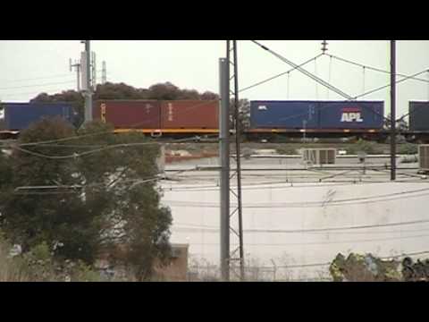 Australian Trains - Long distance trainspotting at Sunshine
