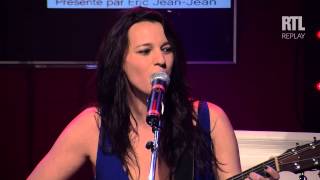 Aude Henneville - "Faut que tu sois là" - RTL - RTL