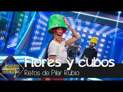 Pilar Rubio trae el maquillaje de pétalos de flores y los sombreros cubo - El Hormiguero 3.0