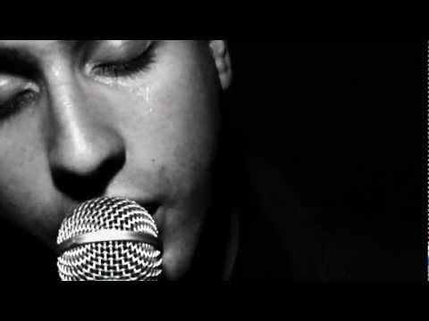 Lupe de Lupe - A Escrava Isaura (Clipe Oficial)