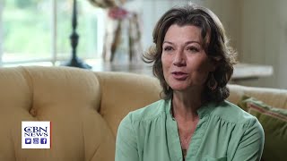 WATCH CBN Studio 5&#39;s Exclusive Interview: Amy Grant on 30th Anniversary Release of &#39;Heart in Motion&#39;