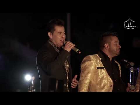 La Inolvidable ft Banda El Pueblito - Así Es Mi Vida (En Vivo)