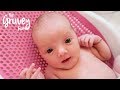 NEWBORNS FIRST BATH