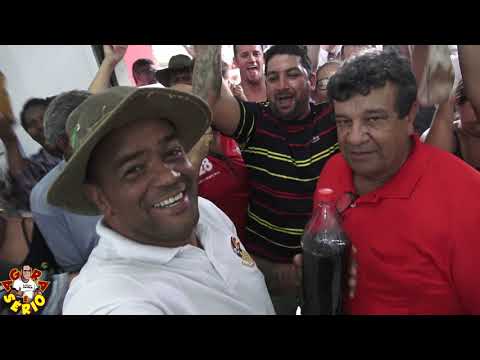 Gerente da Sabesp faz desfeita e não aceita beber um golinho da água que a Sabesp fornece para o Distrito dos Barnabés