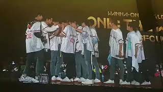 Download lagu CRYING BAE JINYOUNG - WANNA ONE WORLD TOUR mp3 Download lagu CRYING BAE JINYOUNG - WANNA ONE WORLD TOUR mp3
