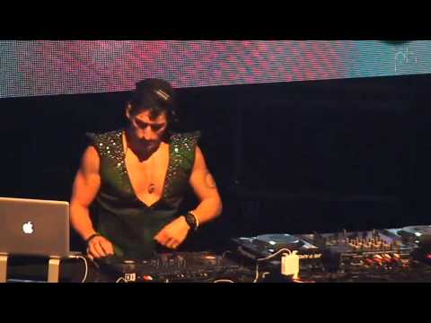 DJ Felipe Lira Live Set @ Jukebox Neverland - Pheeno TV