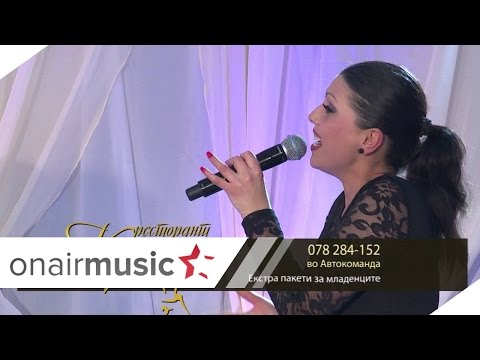 Dzumbus Grupa Molika i Jule Nikolovska VO ZIVO