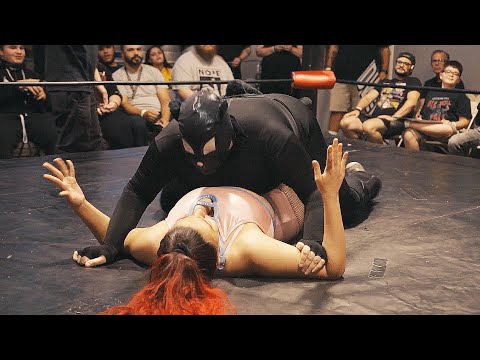 Paris Van Dale vs The Black Cat - Fight Life (Chaotic Wrestling, Renegade Wrestling Alliance)