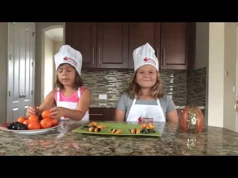 download lagu mp3 mp4 Fruit Skewers Halloween, download lagu Fruit Skewers Halloween gratis, unduh video klip Fruit Skewers Halloween