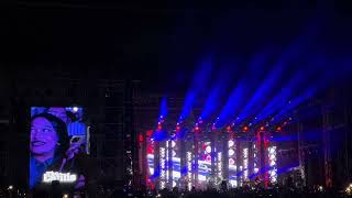 Download lagu The Lantis - Lampu Merah (live at malaysia 2025) mp3