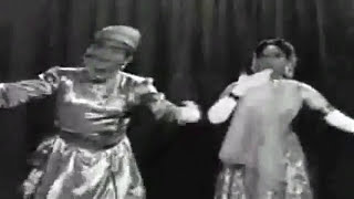 jahan main jati hoon Chori Chori 1956_Raj - YouTube