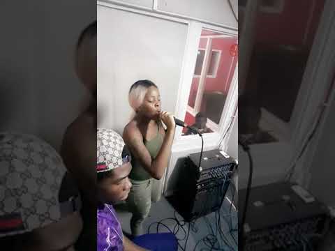Letop sika ft dess kiika ready gi à December(1)