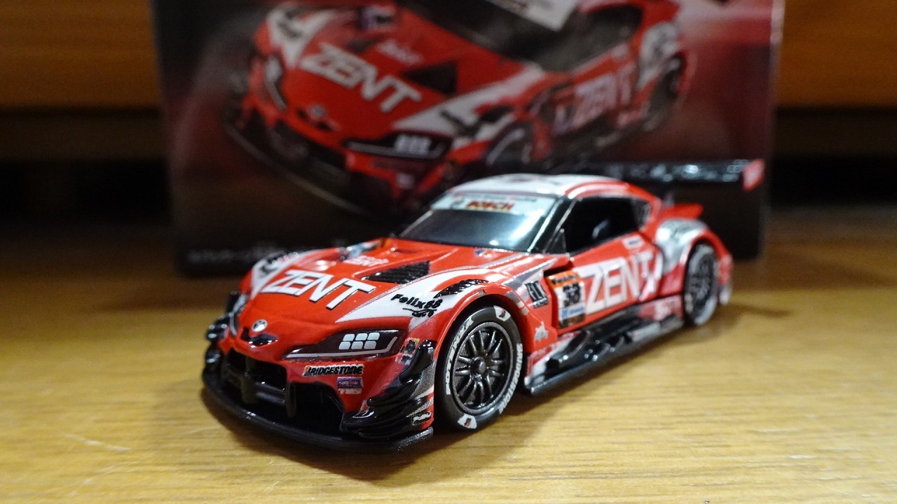 トミカプレミアムRacing ZENT CERUMO GR Supra