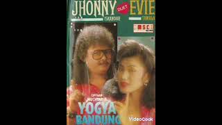 Download lagu Yogya Bandung (1990) Evie Tamala feat Jhonny Iskandar mp3 Download lagu Yogya Bandung (1990) Evie Tamala feat Jhonny Iskandar mp3