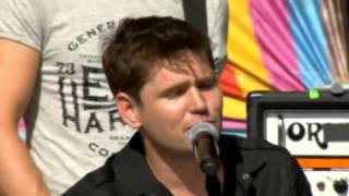 Scouting For Girls - This Ain&#39;t A Love Song Live At V Festival 2011