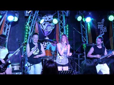 Rocksuli koncert  2015 évzáró Paramore Decode (cover) feat.  Besnyő Gabriella (Nova Prospect)