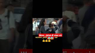 Viral laki laki ini bisa jalan di atas air#tiktok #shorts #trendingshorts #trending #filmorago