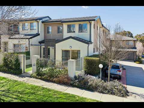 8 Macandie Street, Casey, ACT 2913, 3 Kuwarto, 2 Banyo, Townhouse