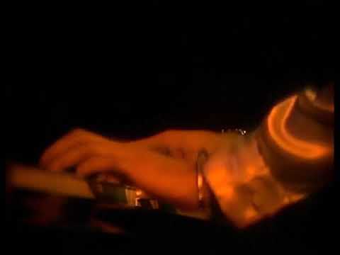 Queen Live at the Rainbow (1974) - In the Lap of the Gods