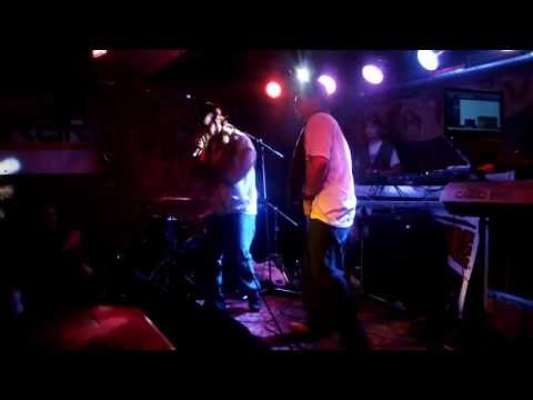 Rapublica - Rapublica - Čeládka Noci (LIVE) - Chapeau Rouge 21.5.2012