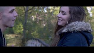 FRANCISCO - Baila Señorita (Clip Officiel)