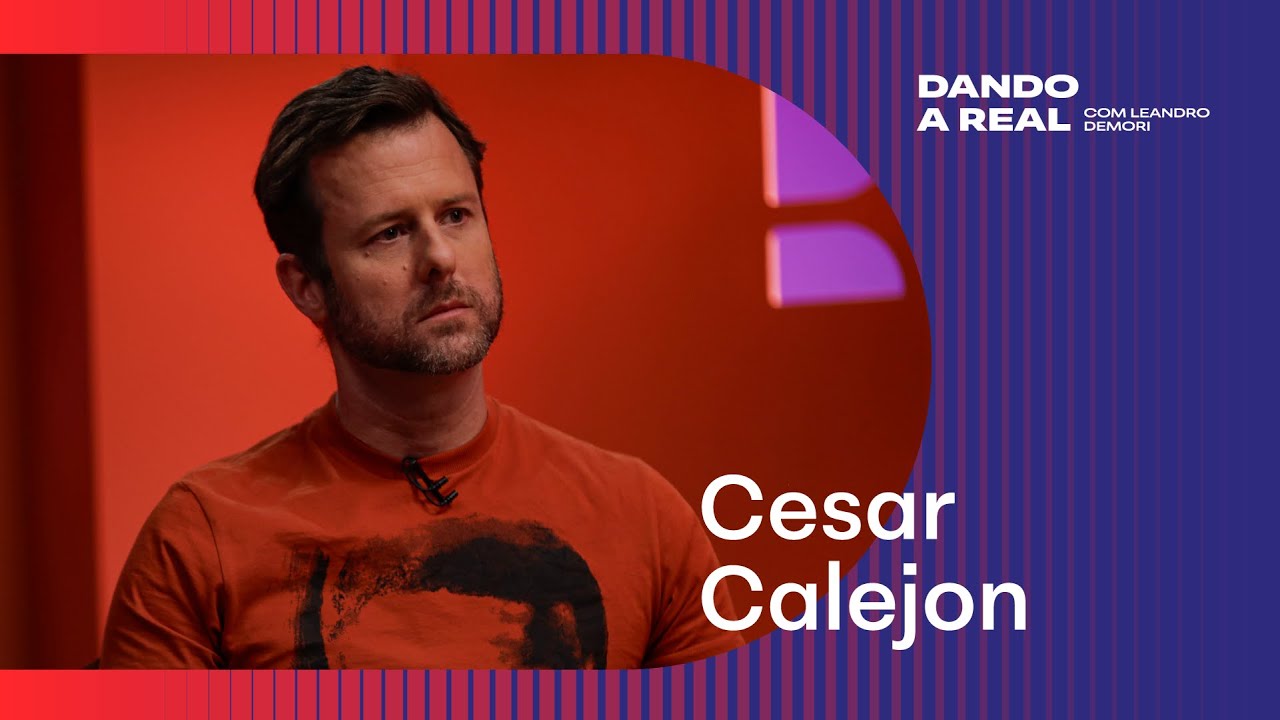 Jornalista e escritor Cesar Calejon é o convidado do Dando a Real com Leandro Demori