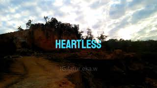 Download lagu Story wa LATHI pemandangan bukit mp3