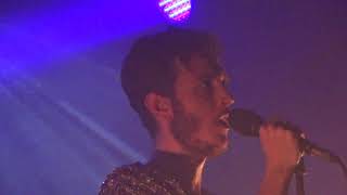 OSCAR AND THE WOLF &quot;MOONSHINE&quot; ON PURE live Paris 2015