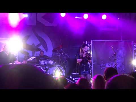 Arakain a Lucie Bílá Sedmihorky 1.8.2019(6)