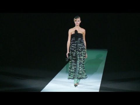 Giorgio Armani Spring/Summer 2013 - Videofashion