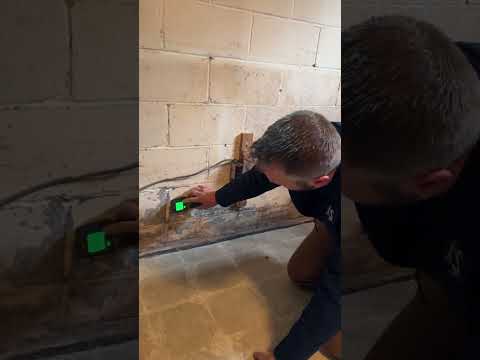 James Finds Hidden Wall Moisture During a Home Inspection