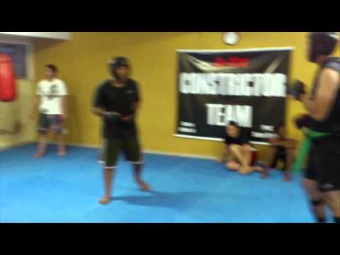 [2012-01-25] Equipe Mestre William Marques: Treino Full Contact - Danilo vs Edison