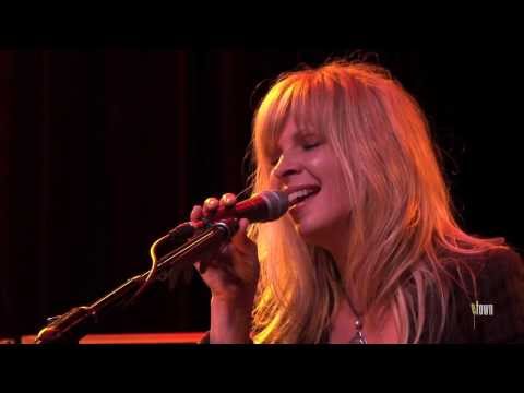Over The Rhine - "Baby If This Is Nowhere" (eTown webisode #433)