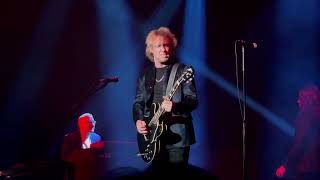 KENNY WAYNE SHEPHERD Performs EASE MY MIND After Telling the Depressing Backstory in Orlando, FL