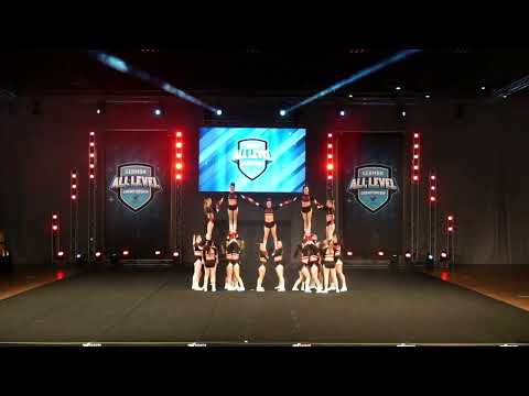 Sweet Devils - Int. Open Level 4