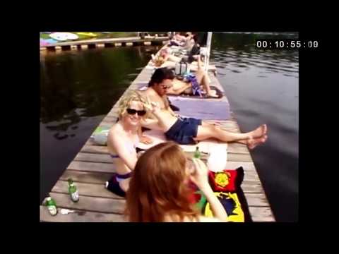 Paul Rudd listening to Neutral Milk Hotel