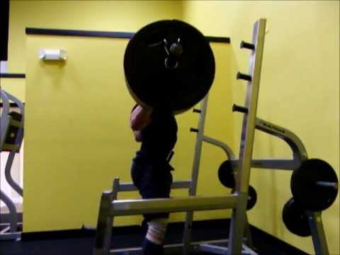 Levi Burge (WNBF Pro) Squats 405 and 315