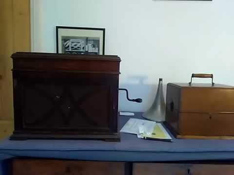 Geraldo's Gaucho Tango Orchestra: I'll Keep You In My Heart Always. Tango.