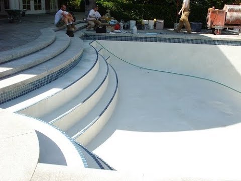 How to find a good pool builder